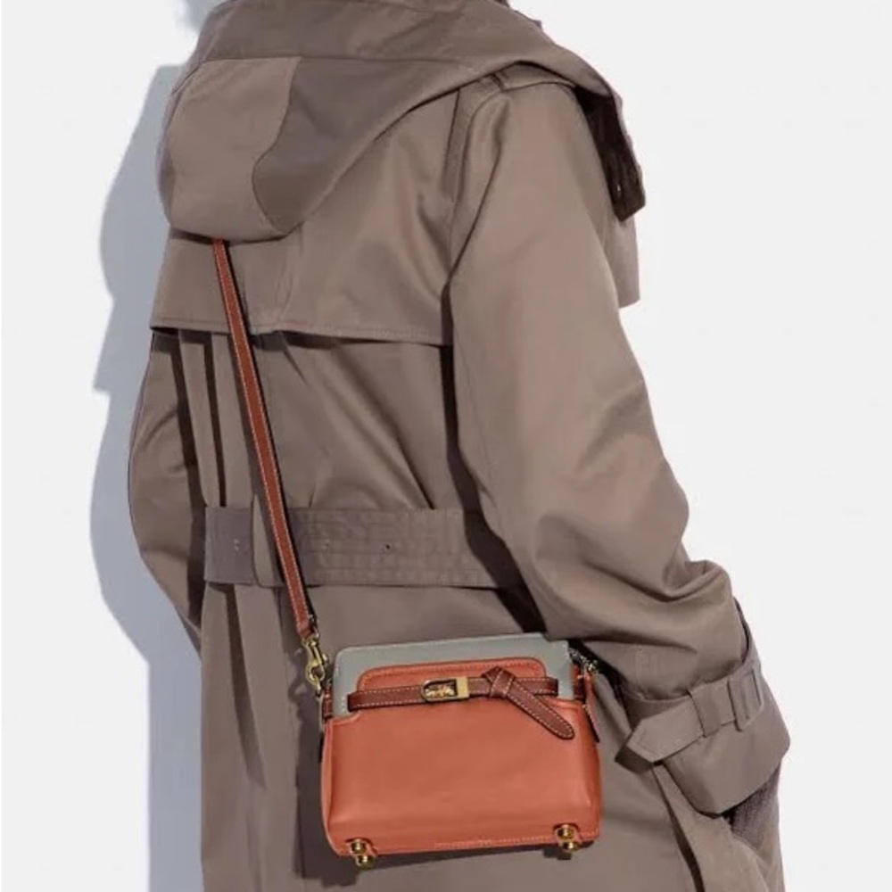 Coach colorblock crossbody - Picture 8 of 8